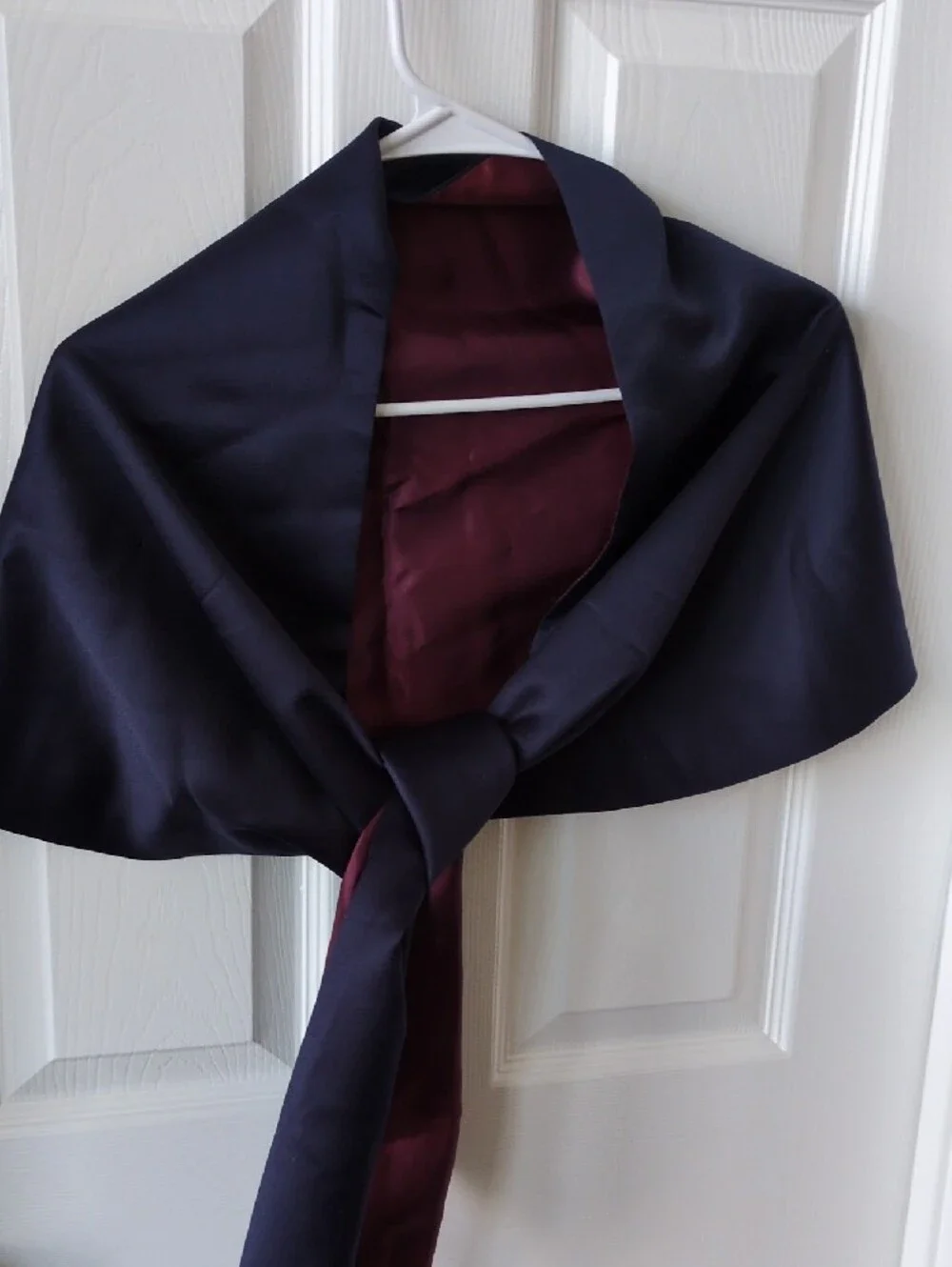 Dressy Over The Shoulder Shawl Navy Blue Satin Material Lined With Maroon Inside - Picture 1 of 4